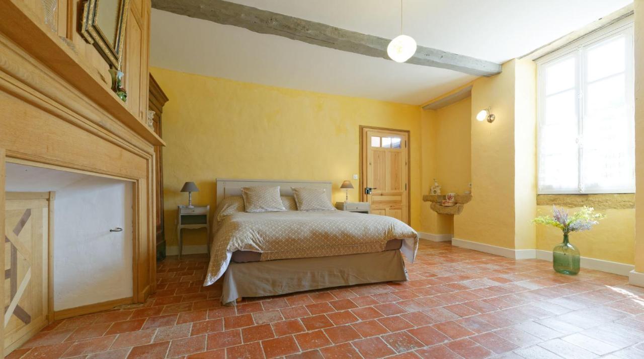 Le Guitou Villa Monlezun Buitenkant foto