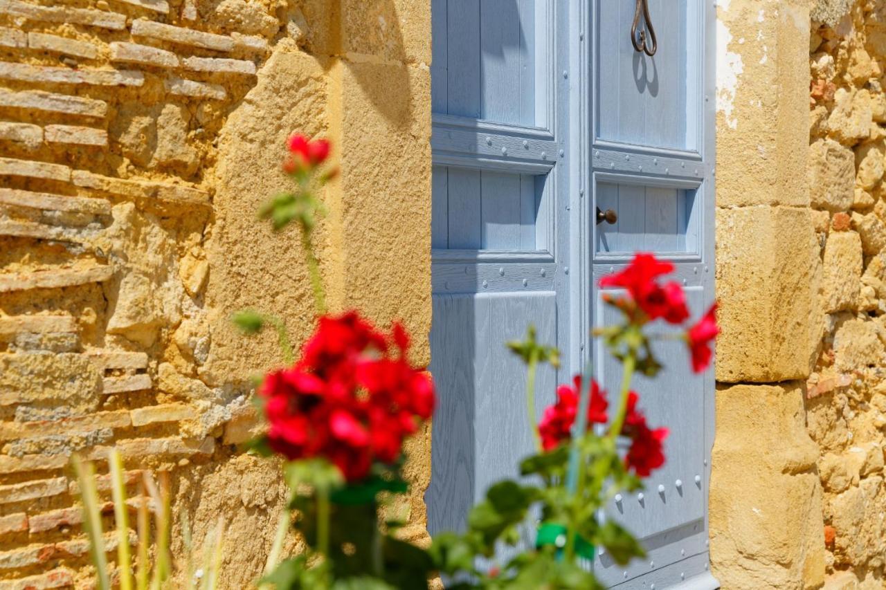 Le Guitou Villa Monlezun Buitenkant foto